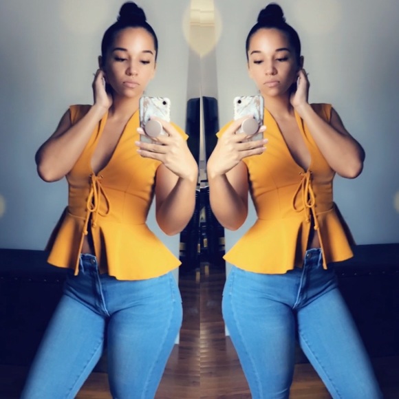 SOLD 🚫 - Picture 2 of 2